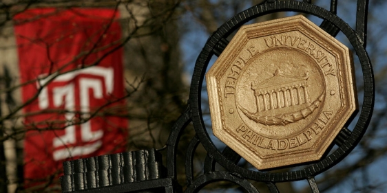 041608_berksmallgate014_large_3