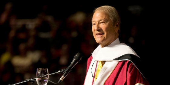 20140515_commencementrsb_210sl_2_medium_1