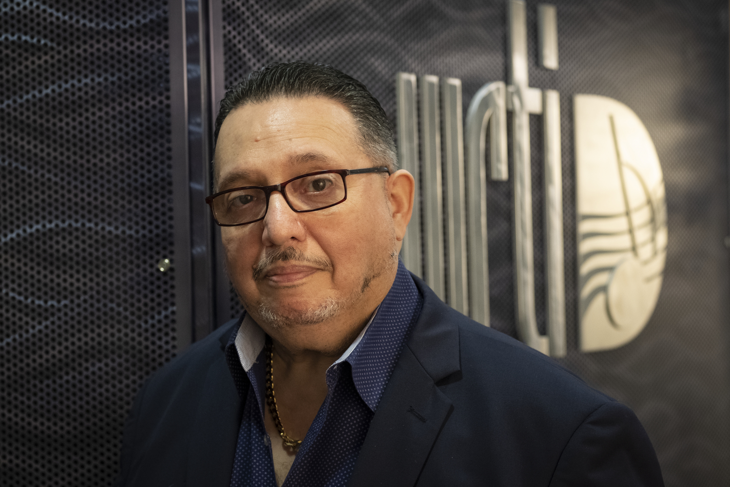 El Viaje host David Ortiz at the WRTI studio.