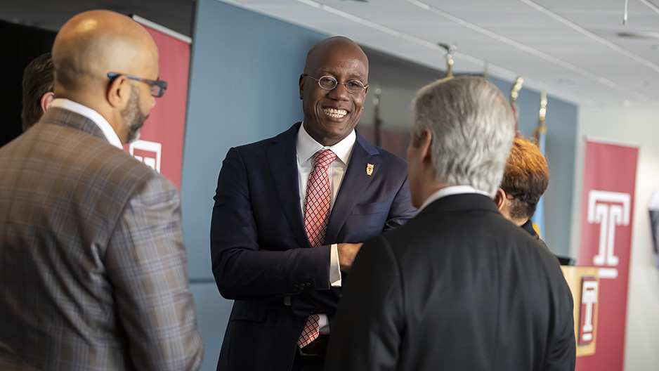 President-elect Wingard in conversation with members of the Temple community