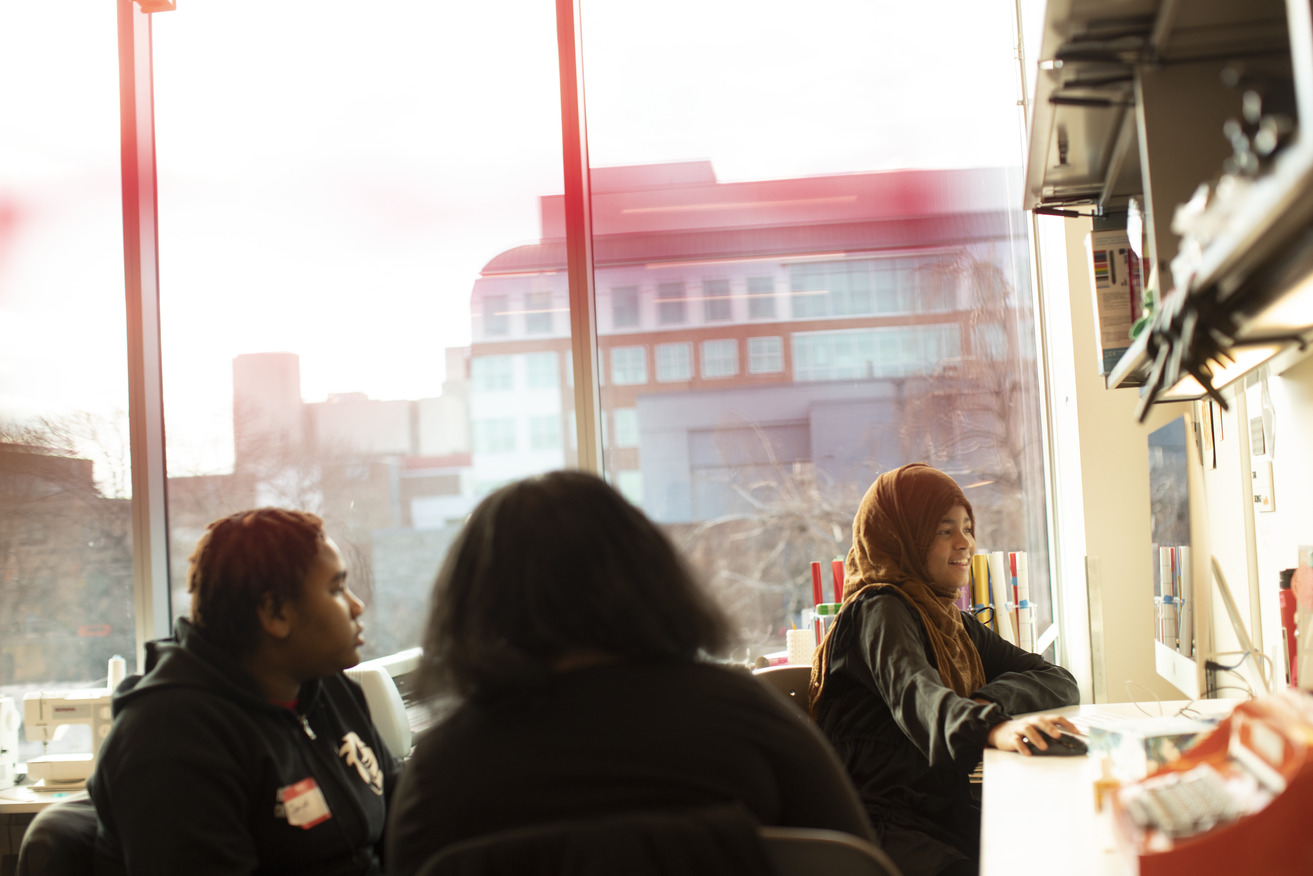 Image of Makerspace room in Temple University s studio.