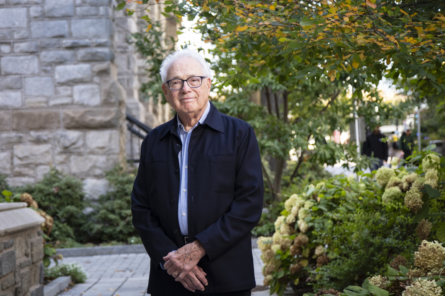 Larry Magid standing outside