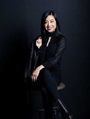 LISA%20WANG%20HEADSHOT%20FINAL%20FINAL