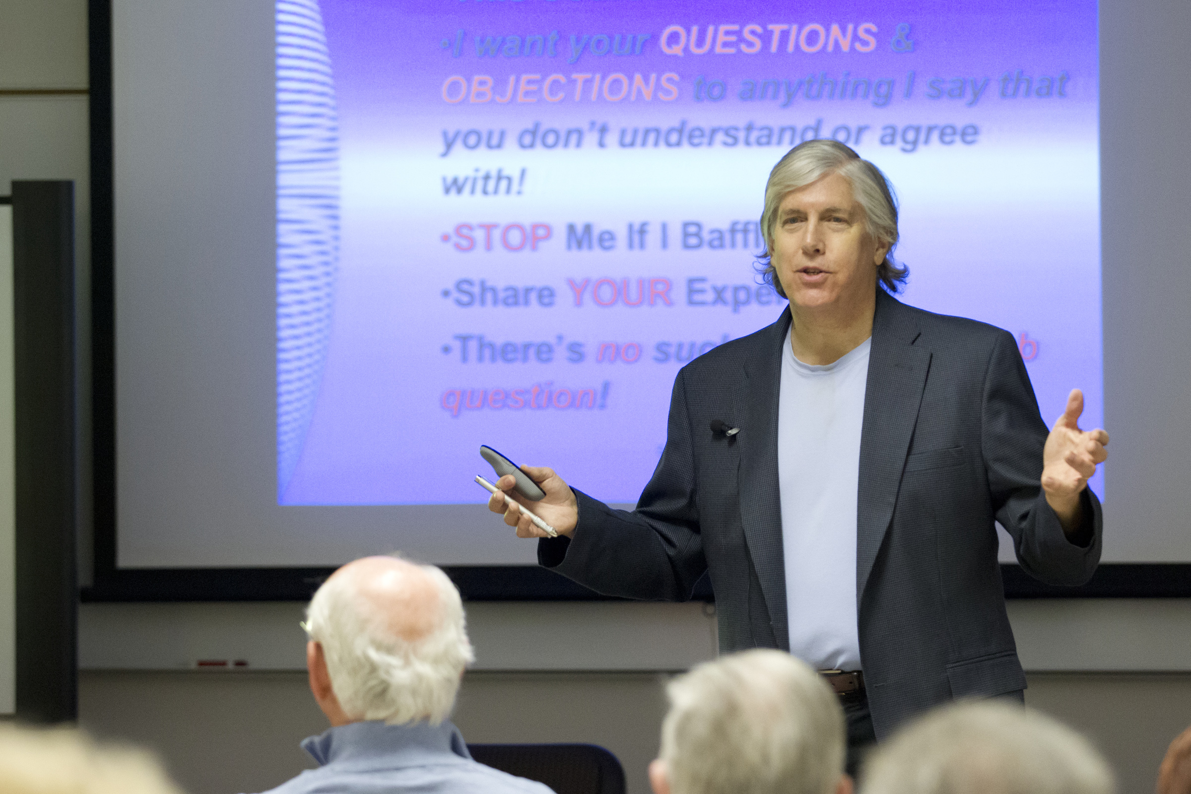 Students learn about non-credit programs at Temple University Ambler.