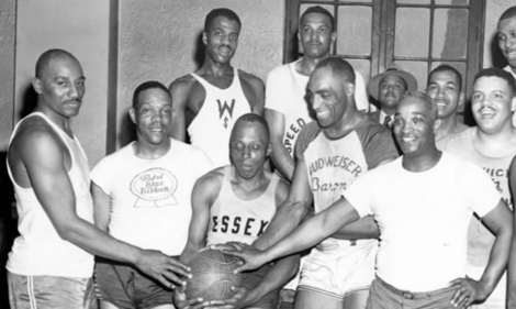 black_fives_rec_medium