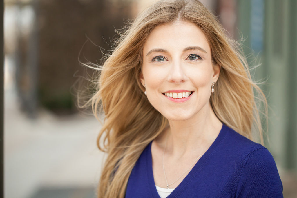 Image of Jennifer Pollitt in a blue shirt.