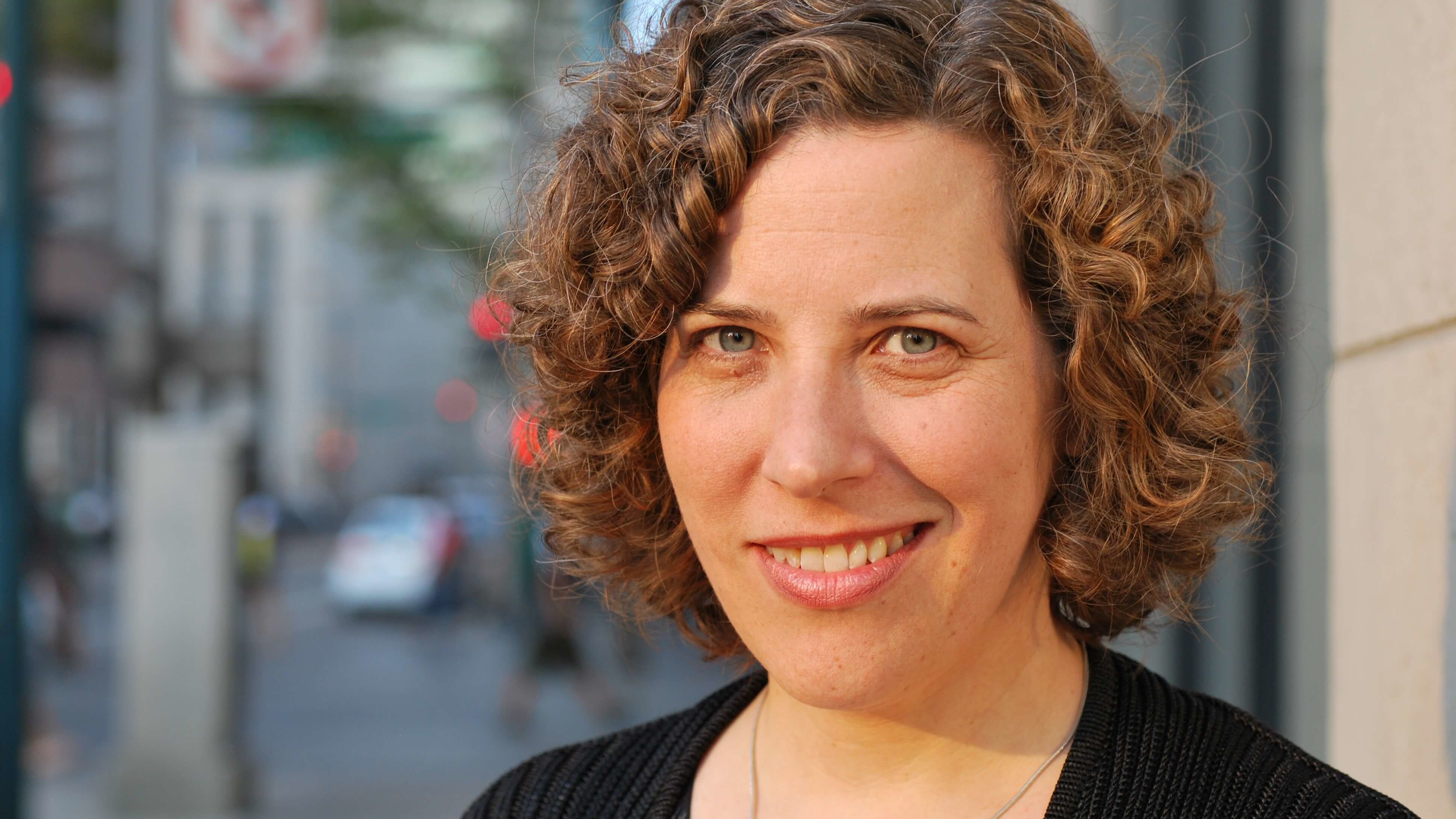 levine_ain_t_no_trust_author_photo_resized_1_1_1