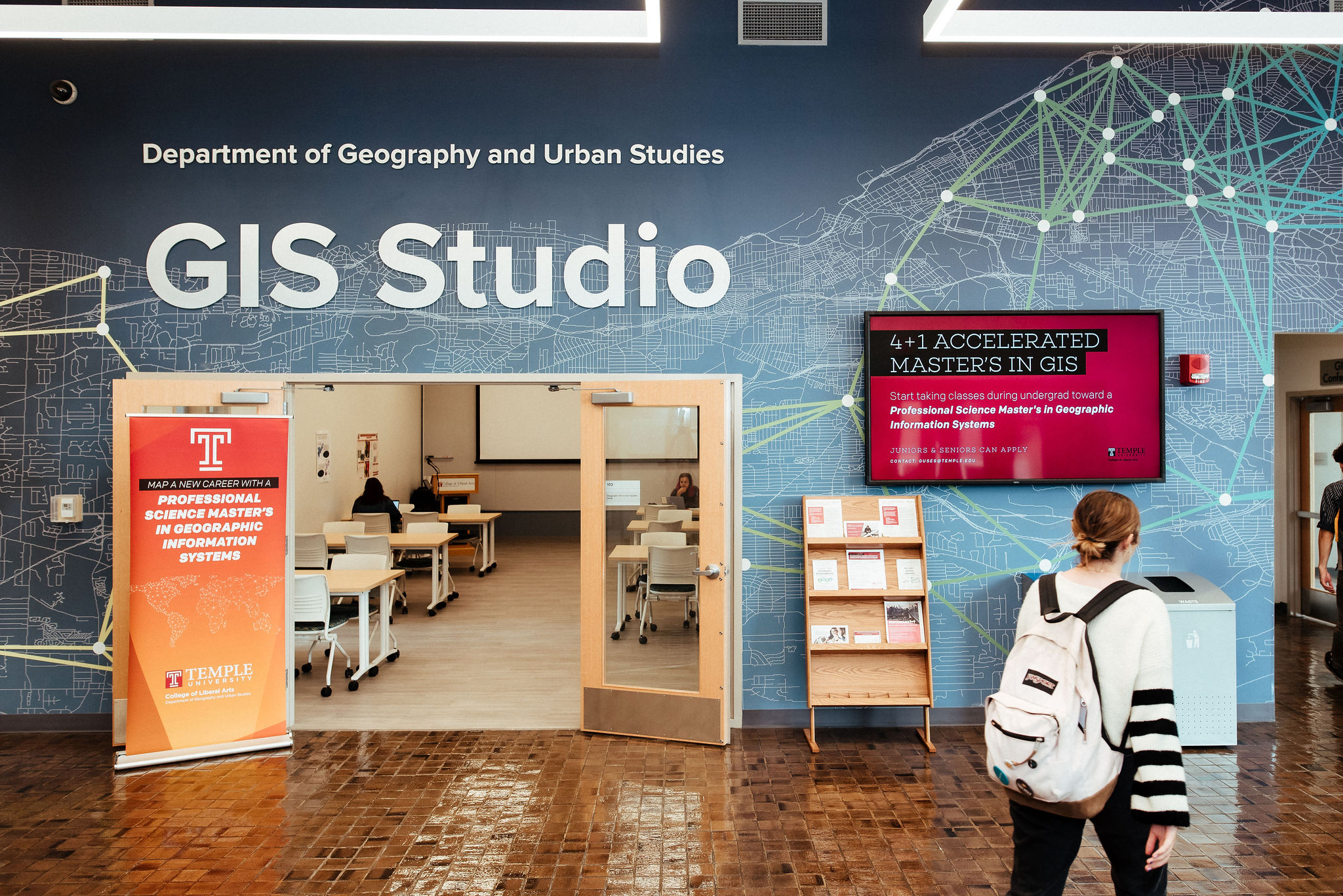 Image of our GIS Studio