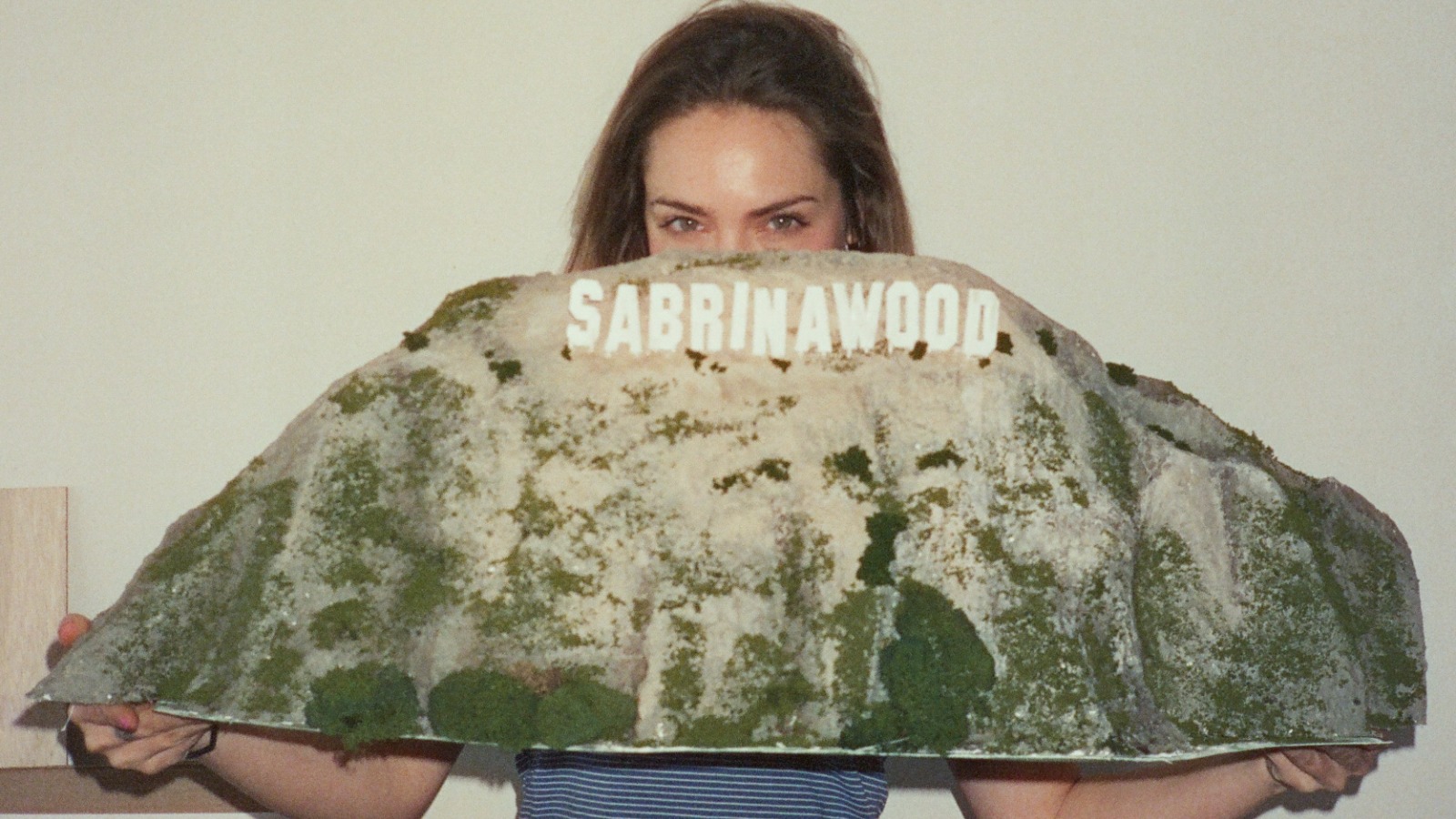 Dessie Jackson with Sabrinawood prop