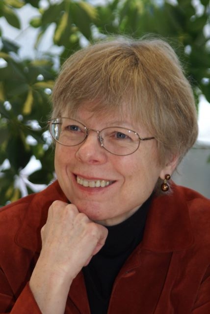 image of Dedre Gentner smiling