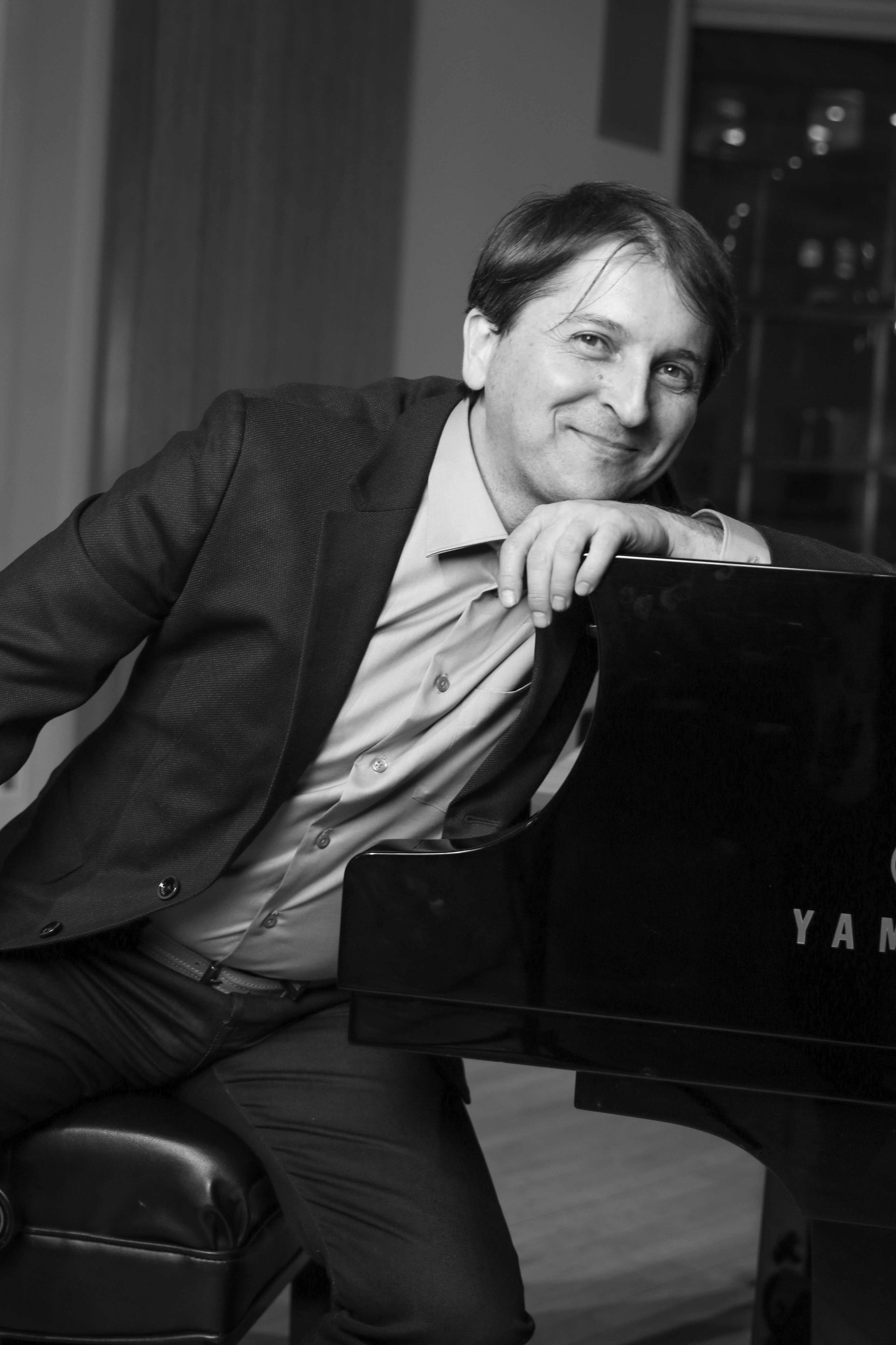 Tamir Hendelman