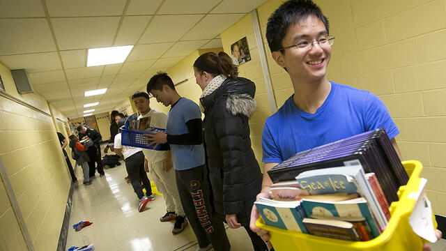 Students volunteering at a local elementary school.