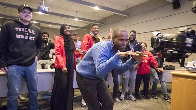 20170425_smith_031_800x400