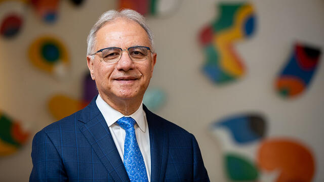 Dental School Dean Amid Ismail portrait