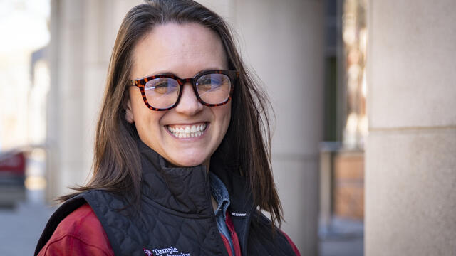 Image of Temple s Elizabeth Taylor, researcher developing the JournAI app.