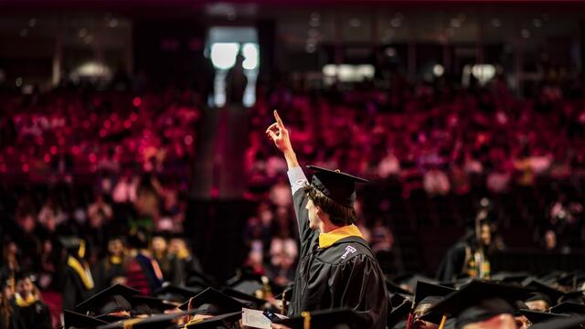 20240508_commencement_rsb_047-web_res_jpeg_150_dpi_1