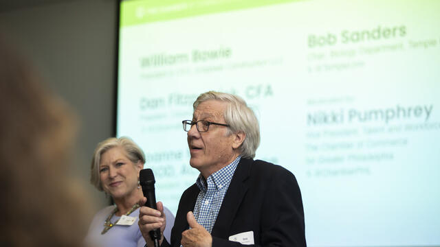 Bob Sanders speaking at a Chamber event.