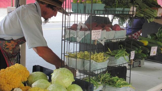 farmers market