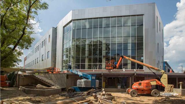 the Student Training and Recreation Complex (STAR) under construction in 2017.