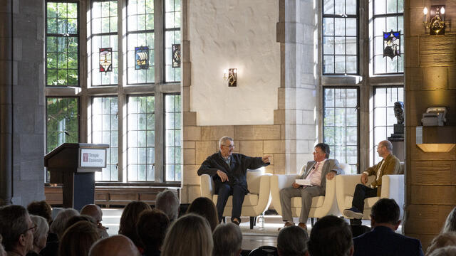 Edmund de Waal, Joe Lucia, and Craig Dykers sitting in chairs speaking to one another