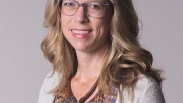 Headshot of Michelle Amazeen