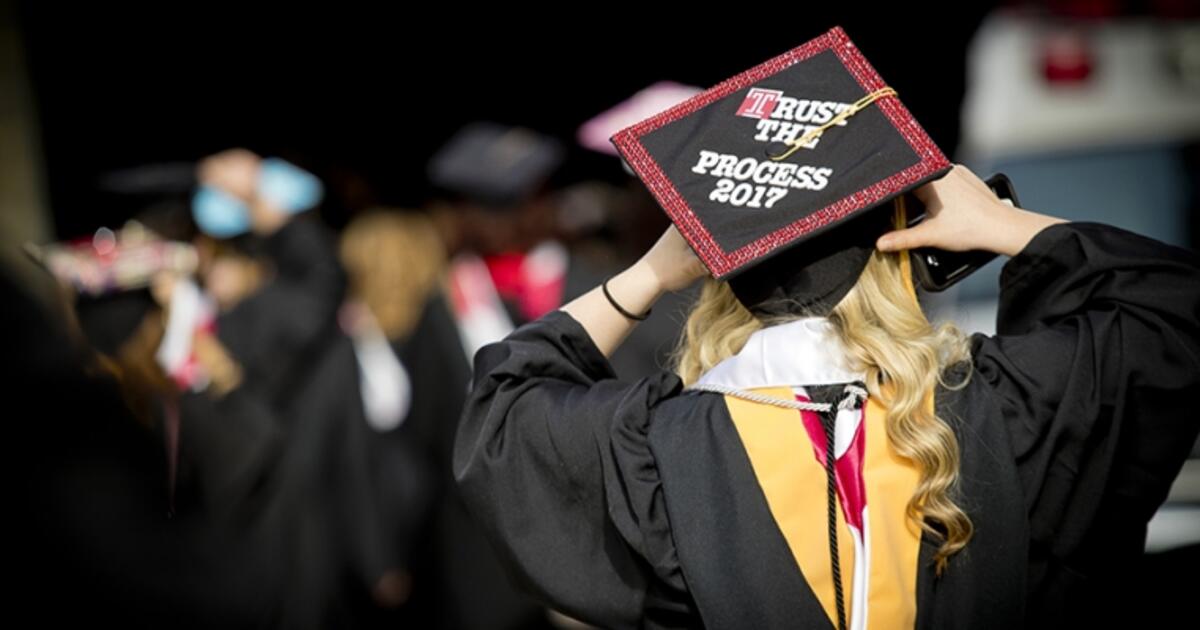 Temple celebrates 130th Commencement | Temple Now