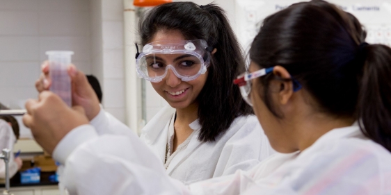 women_researchrec_medium